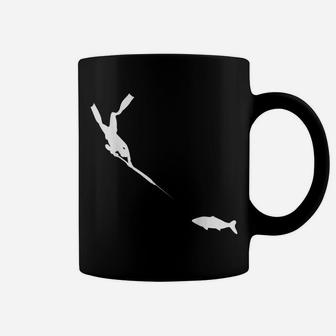 Spearfishing Freediver Fish Hunting Tee Coffee Mug | Crazezy DE