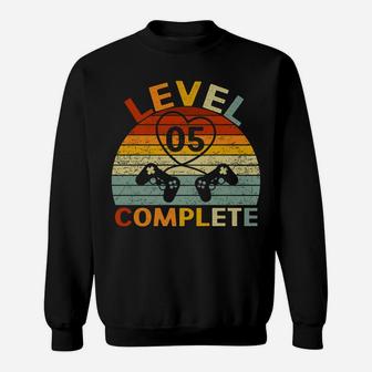 Level 5 Complete Gamers Couple 5Th Wedding Anniversary Sweatshirt | Crazezy DE