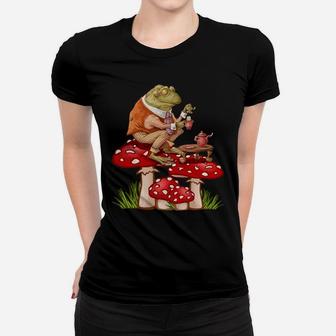 Frog Drinking Tea Mushroom Aesthetic Cottagecore Women T-shirt | Crazezy