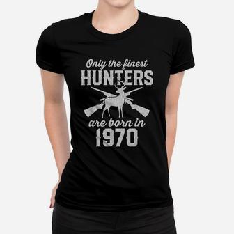 Gift For 50 Year Old Deer Hunting Hunter 1970 50Th Birthday Women T-shirt | Crazezy DE