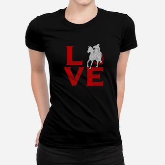Love Barrel Racing Horse Lover Clothing Apparel Funny Tee Women T-shirt | Crazezy DE