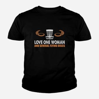 Disc Golf-love One Woman And Several Flying Discs Youth T-shirt | Crazezy UK
