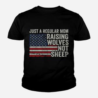 Regular Mom Raising Wolves Not Sheep - Mens Vintage Usa Flag Sweatshirt Youth T-shirt | Crazezy DE