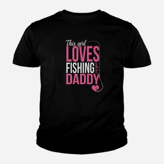 This Girl Loves Fishing With Her Daddy Youth T-shirt | Crazezy DE