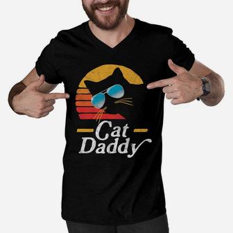 Cat Daddy Vintage 80S Style Cat Retro Sunglasses Distressed Men V-Neck Tshirt | Crazezy