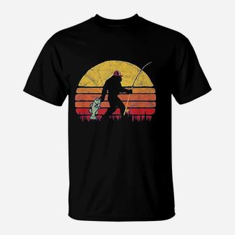 Bass Fishing Funny Bigfoot In Trucker Hat Retro Graphic T-Shirt | Crazezy