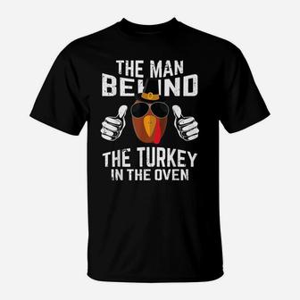 Mens Thanksgiving Pregnancy Shirt Turkey Oven Funny Dad To Be T-Shirt | Crazezy