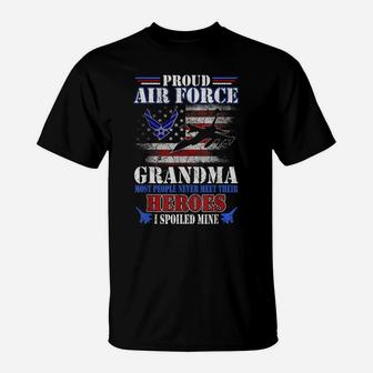 Proud Air Force Grandma US Flag Veteran 4Th Of July Gift T-Shirt | Crazezy