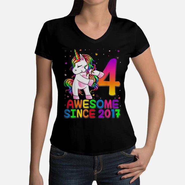 4 Years Old Unicorn Flossing 4Th Birthday Girl Unicorn Party Women V-Neck T-Shirt