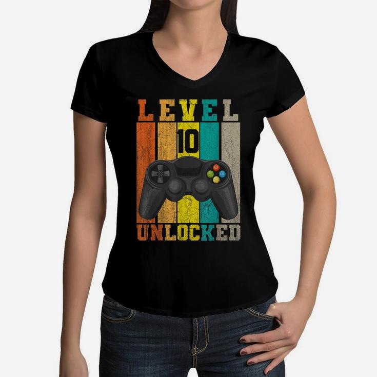 Level 10 Unlocked Retro Vintage Video Game 10Th Birthday Boy Women V-Neck T-Shirt