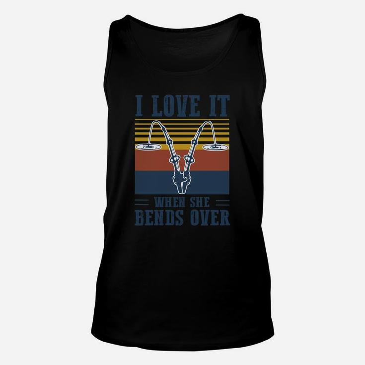Vintage Fishing I Love It When She Bends Over Unisex Tank Top
