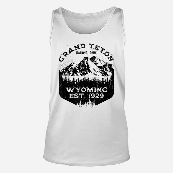 Grand Teton Wyoming Vintage Badge Fishing Hunting Camping Unisex Tank Top