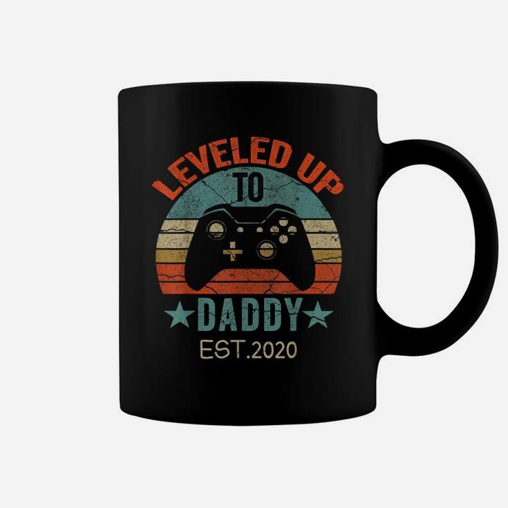 Promoted To Daddy Est2020 Vintage Men Leveled Up To Daddy Coffee Mug