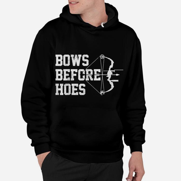 Mens Bows Before Hoes Archery Bow Hunting Funny Archer Gift Hoodie