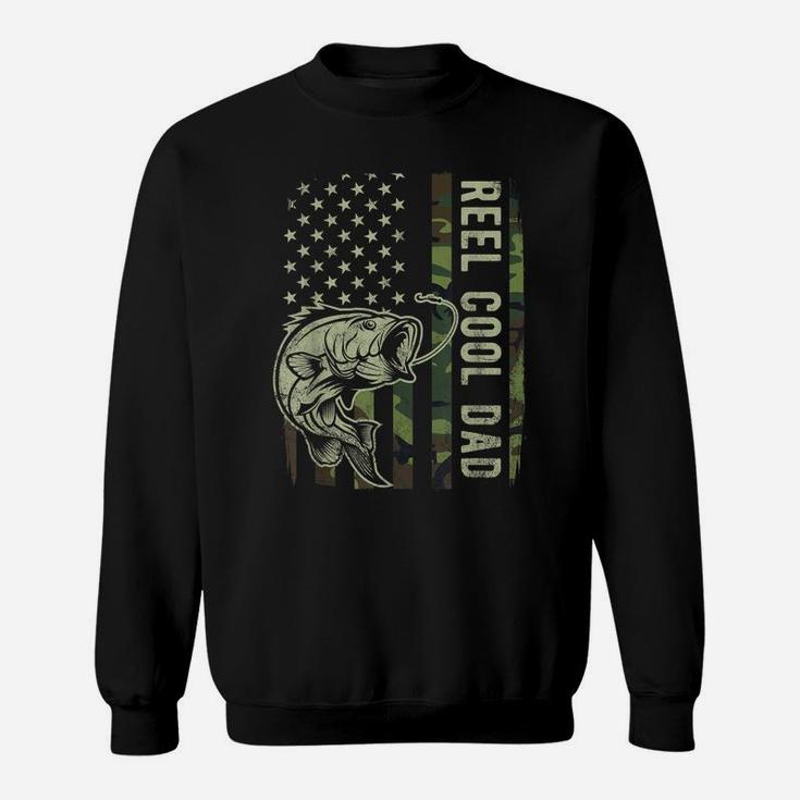 Mens Reel Cool Dad Camouflage American Flag Father's Day Gift Sweatshirt