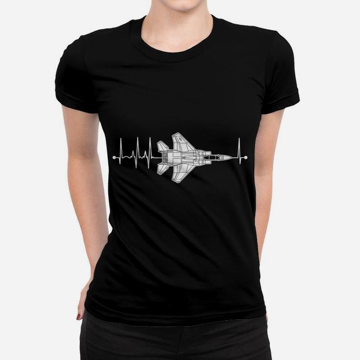 F-15 Eagle Schematic Airplane Pulse Ekg Pilot F15 Heartbeat Women T-shirt