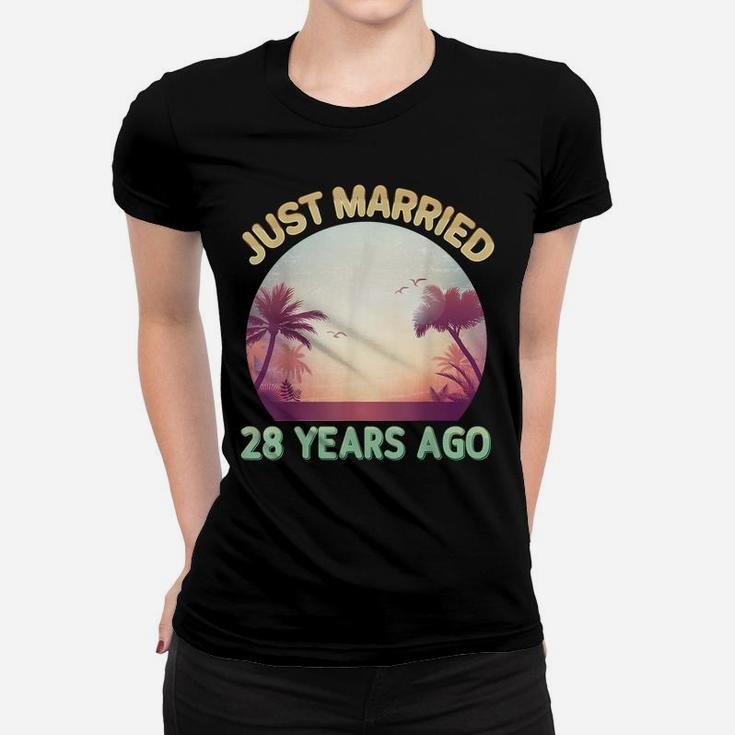 Just Married 28 Years Ago Happy 28Th Wedding Anniversary Women T-shirt