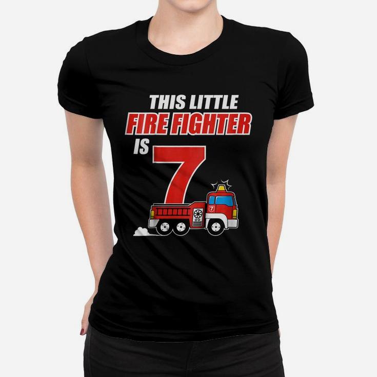 Kids 7Th Birthday Girls Firefighter  Fire Truck 7 Year Old Women T-shirt