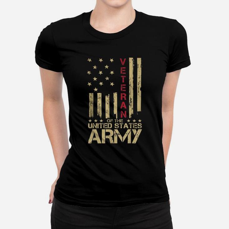 Patriotic US Army Veteran Red Line American Flag Vintage Women T-shirt