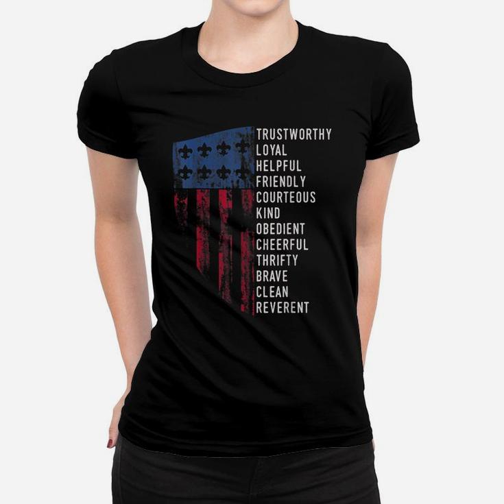 Vintage Scouting Gift | Us America Flag Scouting Law Women T-shirt