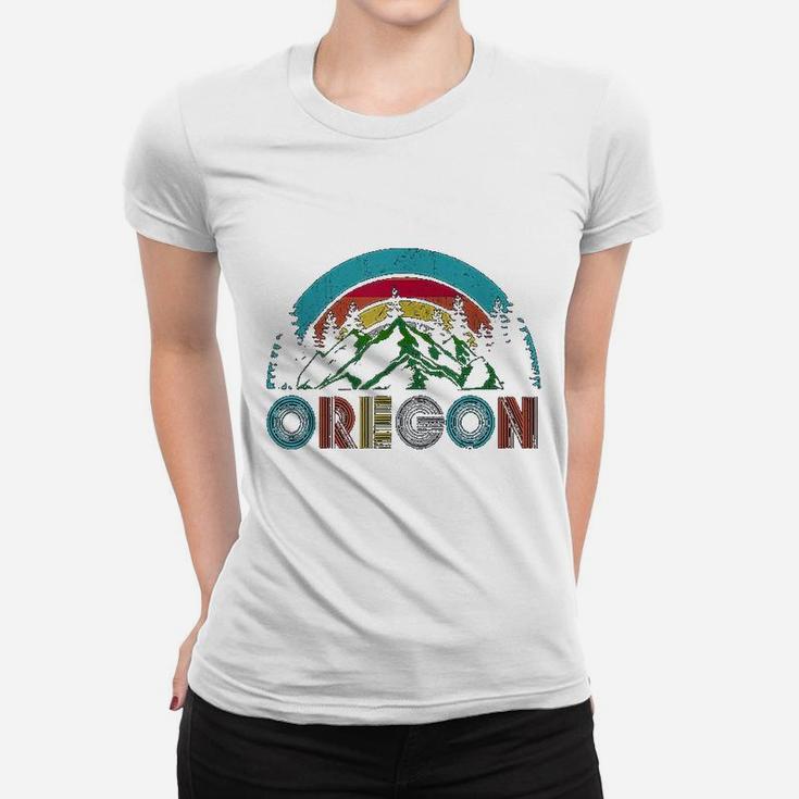 Oregon Mountains Outdoor Camping Hiking Women T-shirt