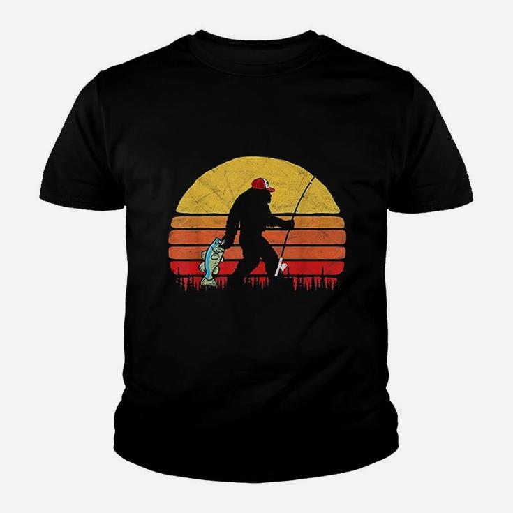 Bass Fishing Bigfoot In Trucker Hat Funny Vintage Sun Youth T-shirt