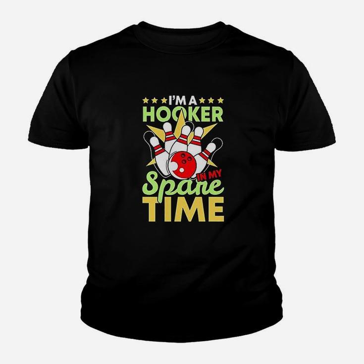 Bowling Funny Bowling Pun Im A Hooker In My Spare Time Youth T-shirt