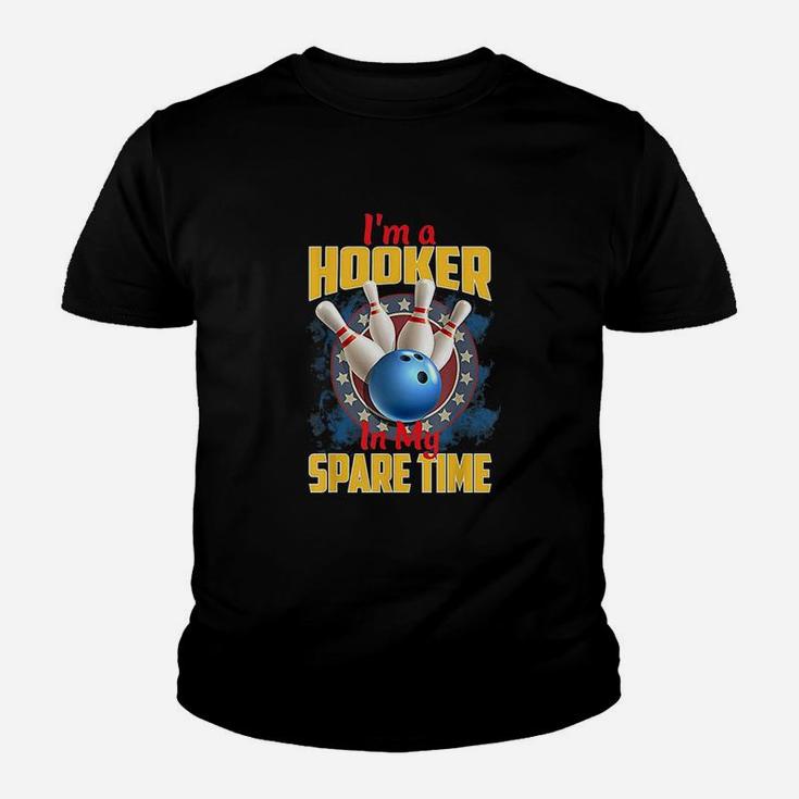 I Am A Hooker In My Spare Time Funny Bowling Pun Youth T-shirt