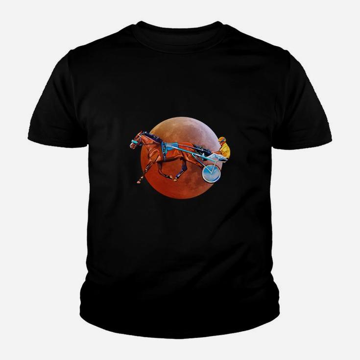 Never Underestimate An Old Man Who Loves Harness Racing Moon Blood Youth T-shirt