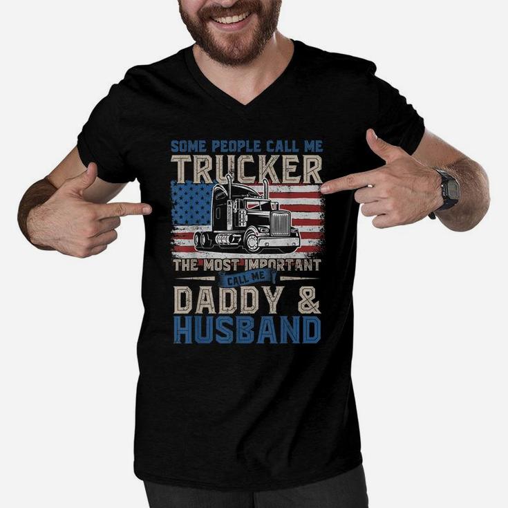 Truck Driver Gift, Trucker Daddy, Husband, Us Flag Men V-Neck Tshirt