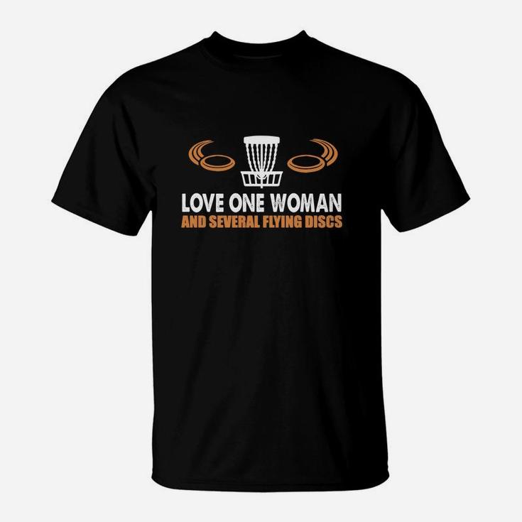 Disc Golf-love One Woman And Several Flying Discs T-Shirt