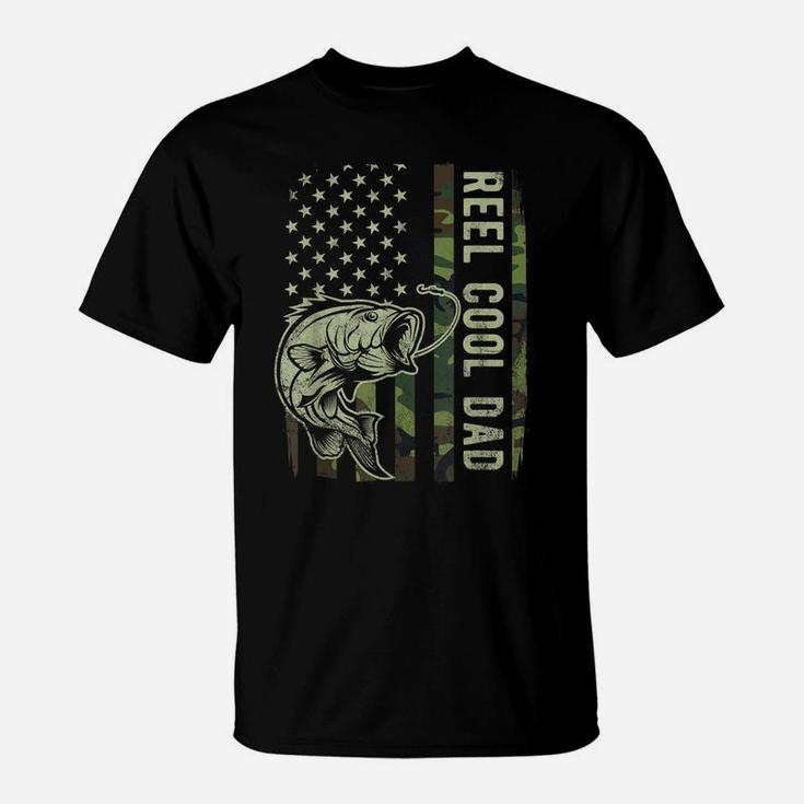 Mens Reel Cool Dad Camouflage American Flag Father's Day Gift T-Shirt